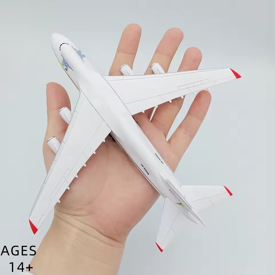 1:400 Scale Antonov An-124 Tra - Model Airplane Plastic 评论和价格